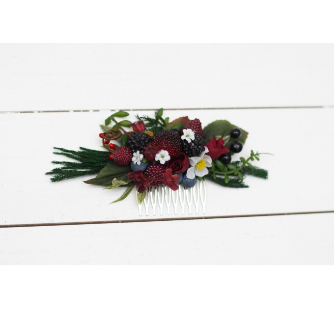 Flower combs with berries. Wedding accessories for hair. Bridal flower comb. Bridesmaid floral comb. 5050