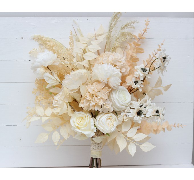 Wedding bouquets in champagne ivory cream colors. Bridal bouquet. Faux bouquet. Bridesmaid bouquet. 5206