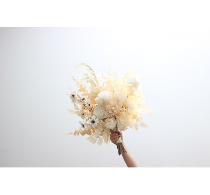 Wedding bouquets in champagne ivory cream colors. Bridal bouquet. Faux bouquet. Bridesmaid bouquet. 5206