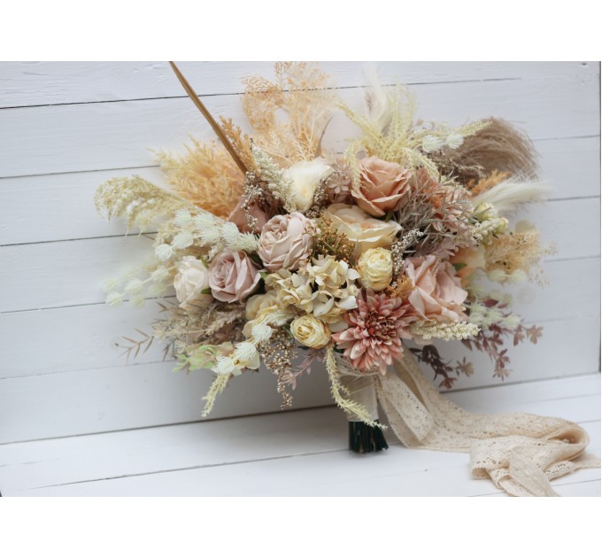 Wedding bouquets in ivory cream sand colors. Bridal bouquet. Faux bouquet. Bridesmaid bouquet. 5049-3