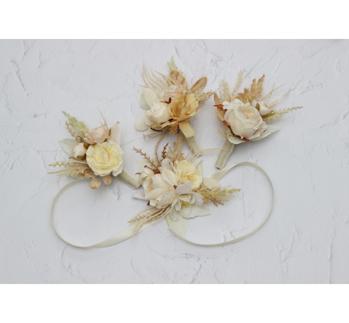  Wedding boutonnieres and wrist corsage  in champagne ivory cream color scheme. Flower accessories. 5049-2
