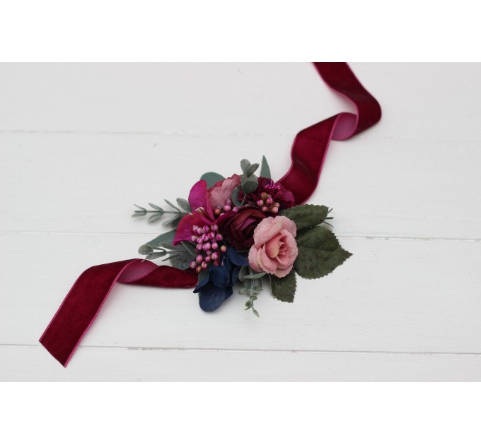 Jewel-tone wedding. Wedding boutonnieres and wrist corsage  in emerald green purple magenta teal color scheme. Flower accessories. 5055