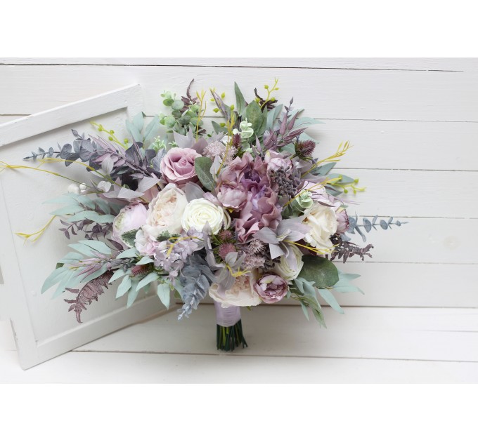 Wedding bouquets in lilac mauve colors. Bridal bouquet. Faux bouquet. Bridesmaid bouquet. 5059