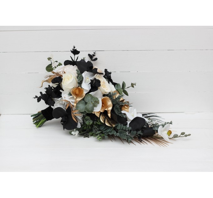 Wedding bouquets in black gold white colors. Bridal bouquet. Cascading bouquet. Faux bouquet. Bridesmaid bouquet. 5065