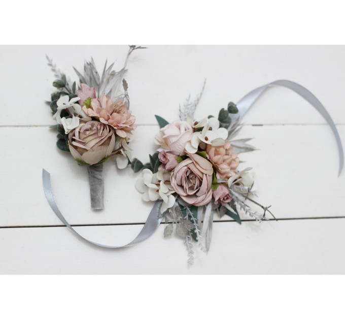  Wedding boutonnieres and wrist corsage  in beige white gray color scheme. Flower accessories. 5078