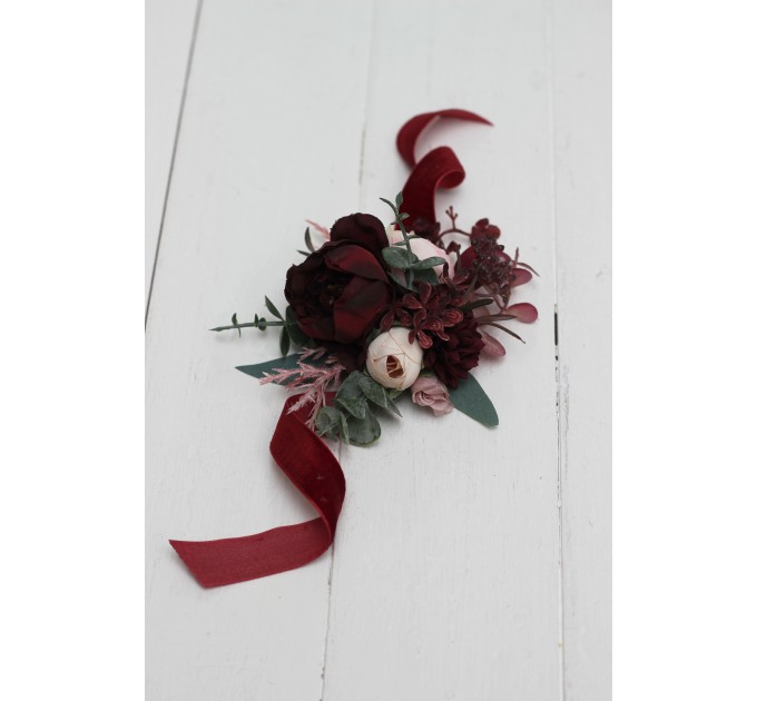  Wedding boutonnieres and wrist corsage  in burgundy blush pink color scheme. Flower accessories. 5080