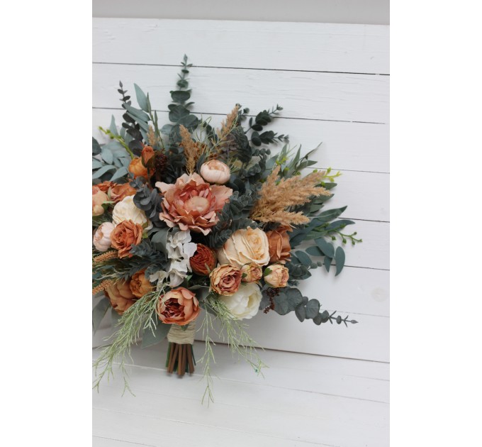 Wedding bouquets in orange rust peach colors. Bridal bouquet. Cascading bouquet. Faux bouquet. Bridesmaid bouquet. 0001
