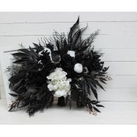 Halloween bouquets. Wedding bouquets in black and white colors. Bridal bouquet.  Faux bouquet. Bridesmaid bouquet.Gothic black wedding bouquet. 5086