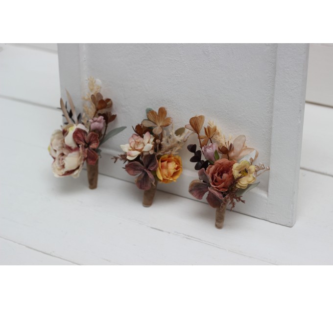 Wedding boutonnieres and wrist corsage  in cinnamon ivory pale orange color scheme. Flower accessories. 5093