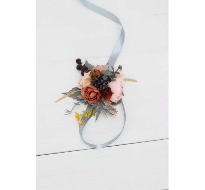  Wedding boutonnieres and wrist corsage  in gray peach brown color scheme. Flower accessories. 5106