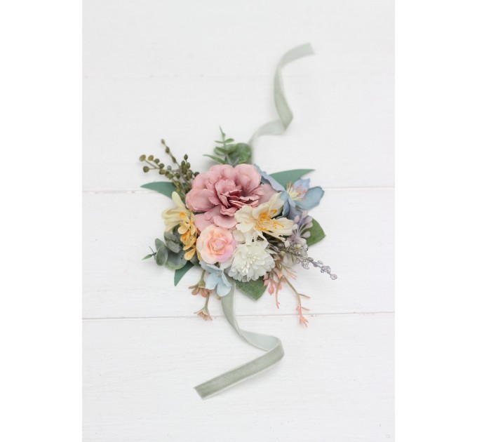 Wildflowers. Wedding boutonnieres and wrist corsage  in pink yellow dusty blue color scheme. Flower accessories. 5110