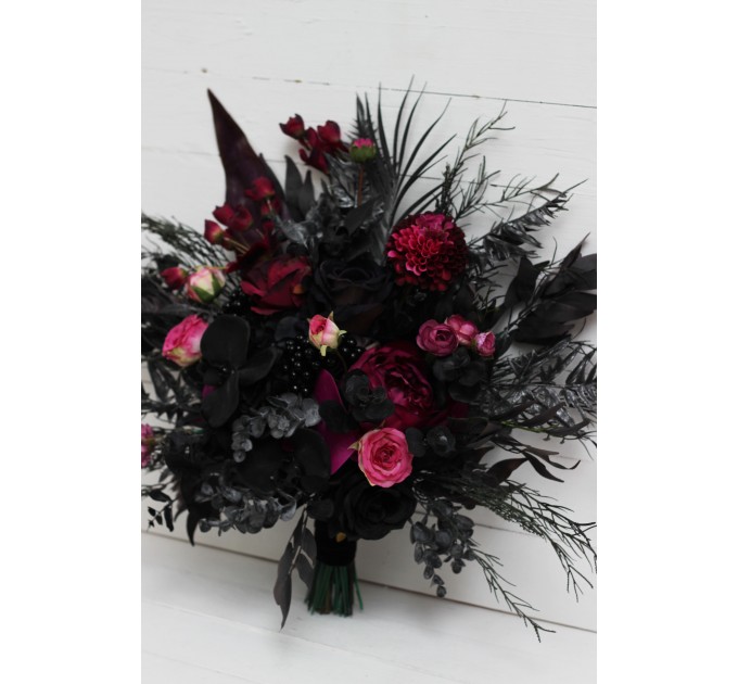 Deep Purple, Black, and Magenta Wedding Bouquets – Gothic Bridal Designs