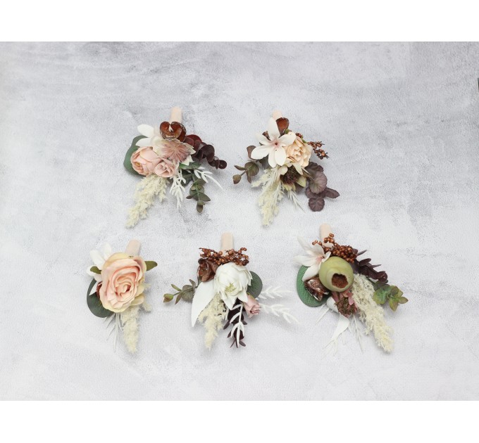  Wedding boutonnieres and wrist corsage  in beige white blush pink color scheme. Flower accessories. 5113