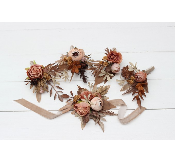  Wedding boutonnieres and wrist corsage  in cinnamon terracotta beige color scheme. Flower accessories. 5118