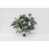 Baby's breath greenery bridesmaid bouquet. Bridal bouquet. Wedding flowers. Faux flowers. Wedding arrangement. Gypsophila bouquet. 5130