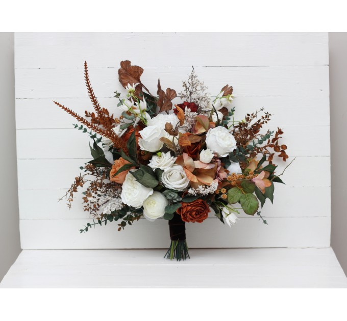 Wedding bouquets in white rust terracotta colors. Bridal bouquet. Faux bouquet. Bridesmaid bouquet. 5129