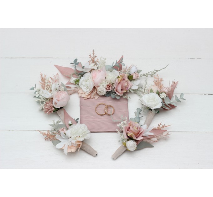  Wedding boutonnieres and wrist corsage  in white blush pink color scheme. Flower accessories. 5128