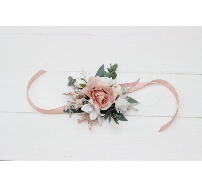  Wedding boutonnieres and wrist corsage  in white blush pink color scheme. Flower accessories. 5128