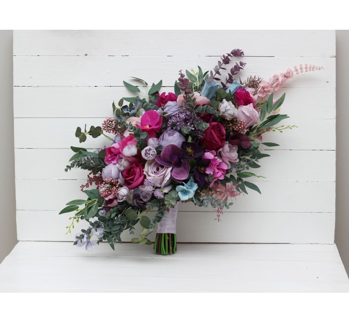 Wedding bouquets in jewel-tone colors. Bridal bouquet. Cascading bouquet. Faux bouquet. Bridesmaid bouquet. 5137