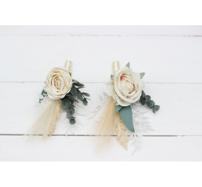  Wedding boutonnieres and wrist corsage  in ivory cream color scheme. Flower accessories. 5135