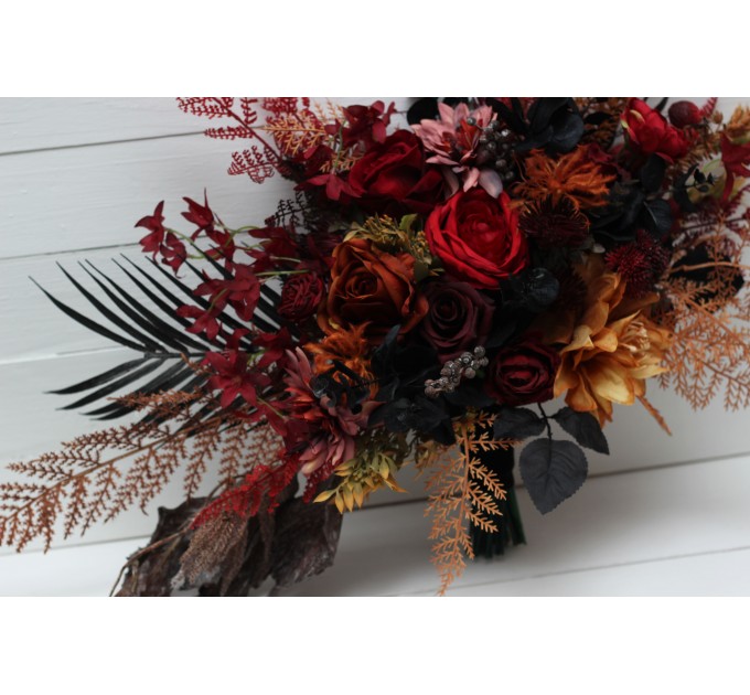 Black, Red, Rust, and Brown Wedding Bouquets – Moody & Halloween Bridal Designs
