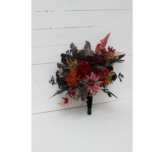 Black, Red, Rust, and Brown Wedding Bouquets – Moody & Halloween Bridal Designs