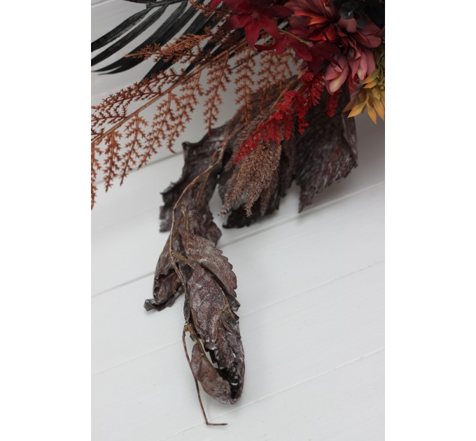 Black, Red, Rust, and Brown Wedding Bouquets – Moody & Halloween Bridal Designs