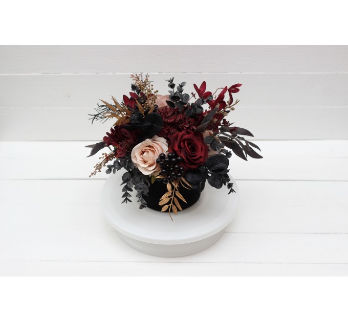 Burgundy black gold beige centerpiece. Table decor. Flowers in box. 0018