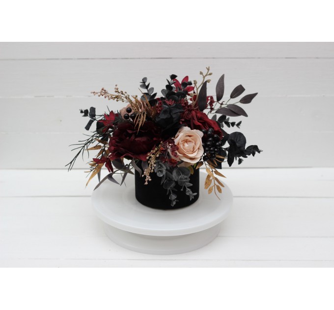 Burgundy black gold beige centerpiece. Table decor. Flowers in box. 0018