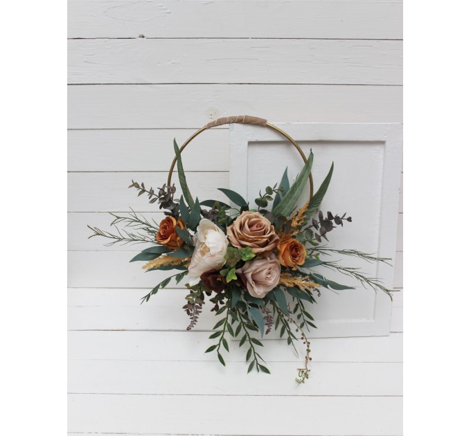 Flower hoop .Rust brown ivory colors. Alternative bridesmaid bouquet. 0019
