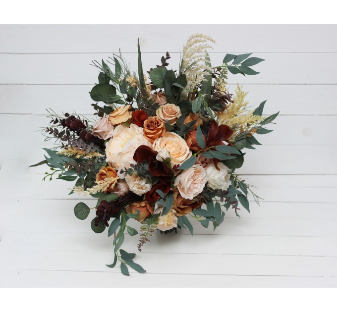 Wedding bouquets in rust brown ivory colors. Bridal bouquet. Boho wedding. Cascading bouquet. Faux bouquet. Bridesmaid bouquet. 0019
