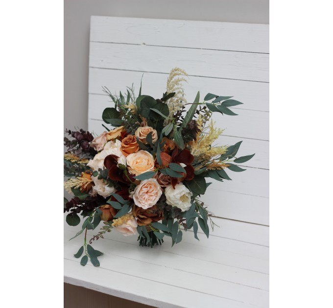 Wedding bouquets in rust brown ivory colors. Bridal bouquet. Boho wedding. Cascading bouquet. Faux bouquet. Bridesmaid bouquet. 0019