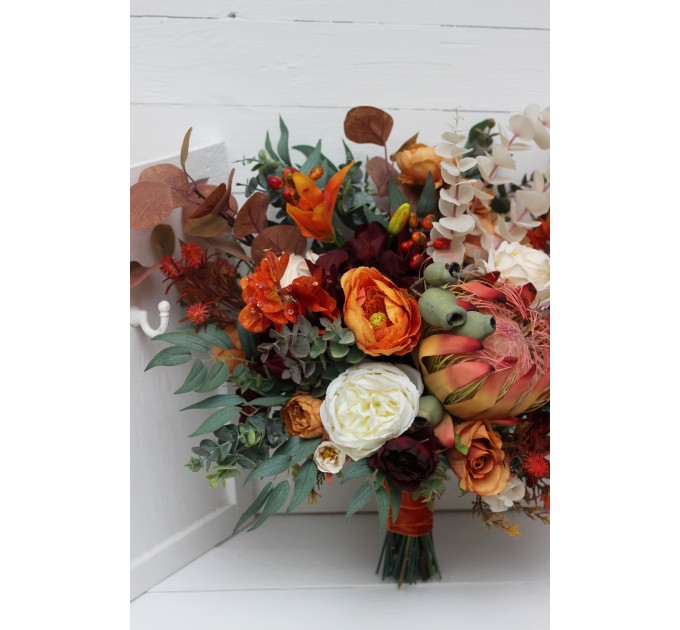 Australian native flowers. Rust burgundy flowers. Protea bridal bouquet. Faux bouquet. Fall wedding. Silk flowers. Boho wedding. Bridesmaid bouquet. 5161