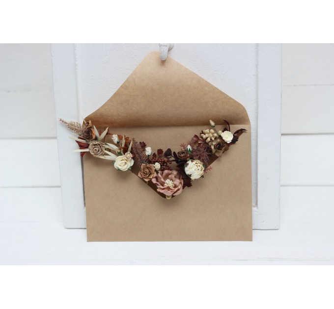 Set of bobby pins. Beige brown ivory flowers. Fall wedding. Boho wedding. Hair flowers. 5172