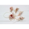 Wedding boutonnieres and wrist corsage in beige ivory blush pink color scheme. Flower accessories. 5143