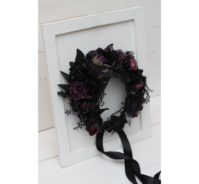 Black purple flower crown. Halloween flower crown. Hair wreath. Gothic flower crown. Wedding flowers. 5070