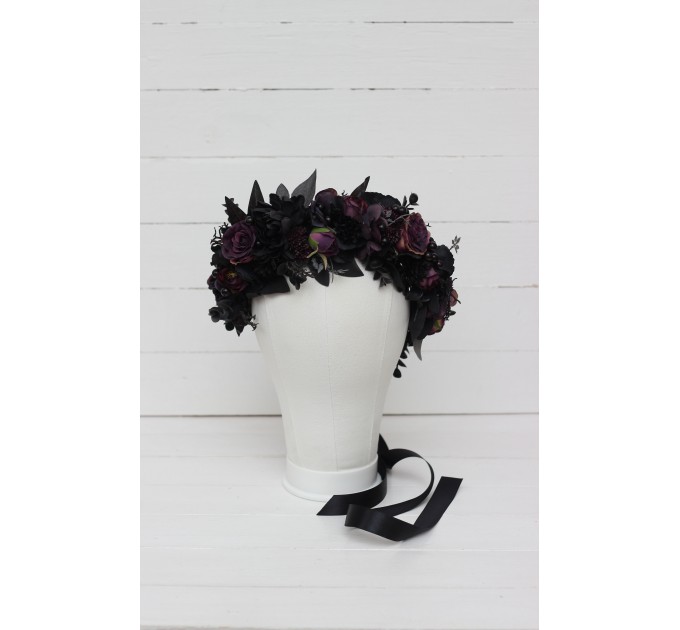 Black purple  flower crown. Halloween flower crown. Hair wreath. Gothic flower crown. Wedding flowers. 5070