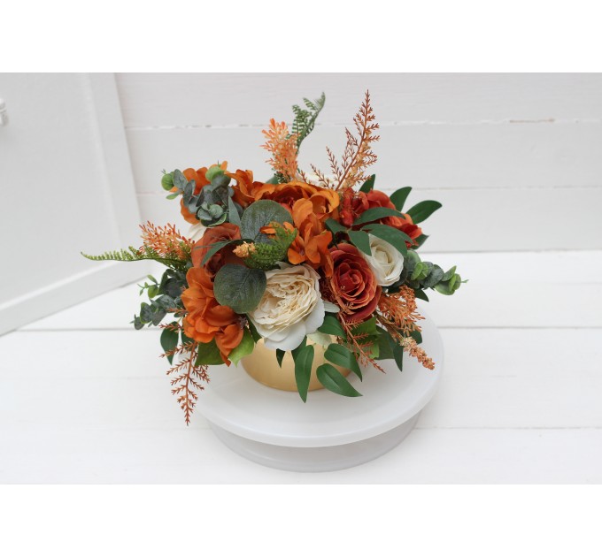 Burnt orange ivory rust emerald green centerpiece. Table decor. Wedding flowers in box. 5201