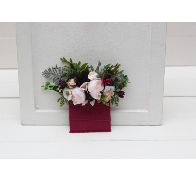 Pocket boutonniere in blush pink and magenta color scheme. Flower accessories. Pocket flowers. Square flowers. 5233