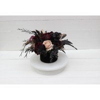 Deep purple black gold beige centerpiece. Table decor. Flowers in box. Wedding flowers . Halloween wedding. BLACK