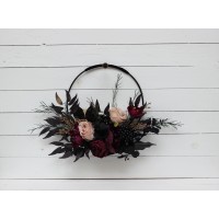 Flower hoop in deep purple black gold beige colors. Alternative bridesmaid bouquet. Halloween wedding. BLACK