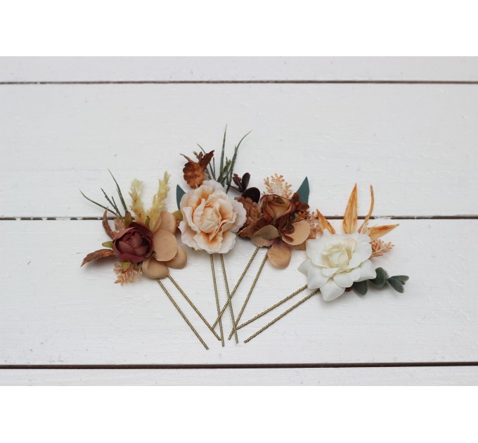 Set of 4 hair pins in rust brown ivory color scheme. Hair accessories. Flower accessories for wedding. 0019