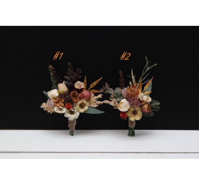 Buttonhole Wedding boutonnieres and wrist corsage in rust brown ivory color theme. Flower accessories. 0019