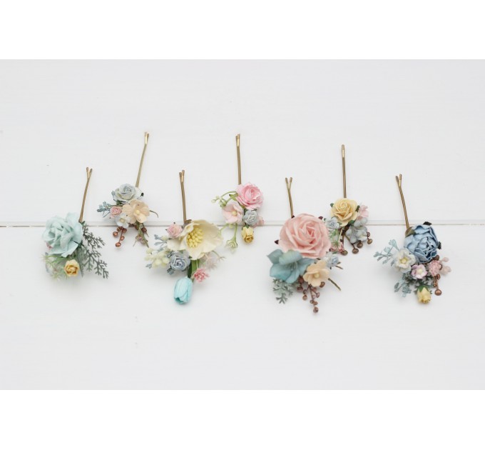 Set of 7 bobby pins in pastel color scheme. Hair accessories. Flower accessories for wedding. 5259