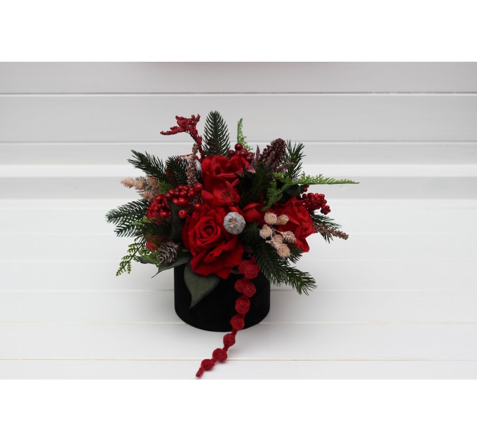 Christmas centerpiece. Table decor. Wedding flowers in box. Winter wedding. 5117