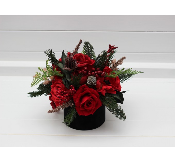 Christmas centerpiece. Table decor. Wedding flowers in box. Winter wedding. 5117