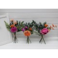Mini bouquets for vases in orange and magenta colors. Flowers for wedding decor. 5269