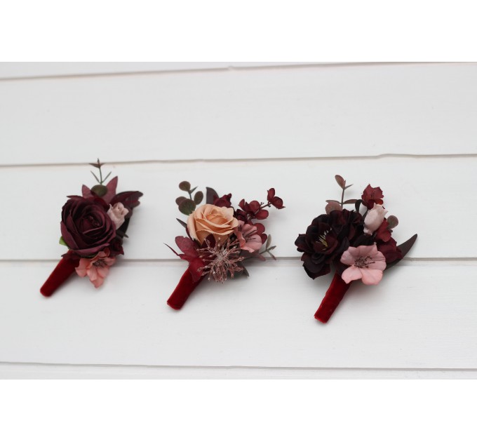 Wedding boutonnieres and wrist corsage in burgundy dusty rose color scheme. Flower accessories. 5270
