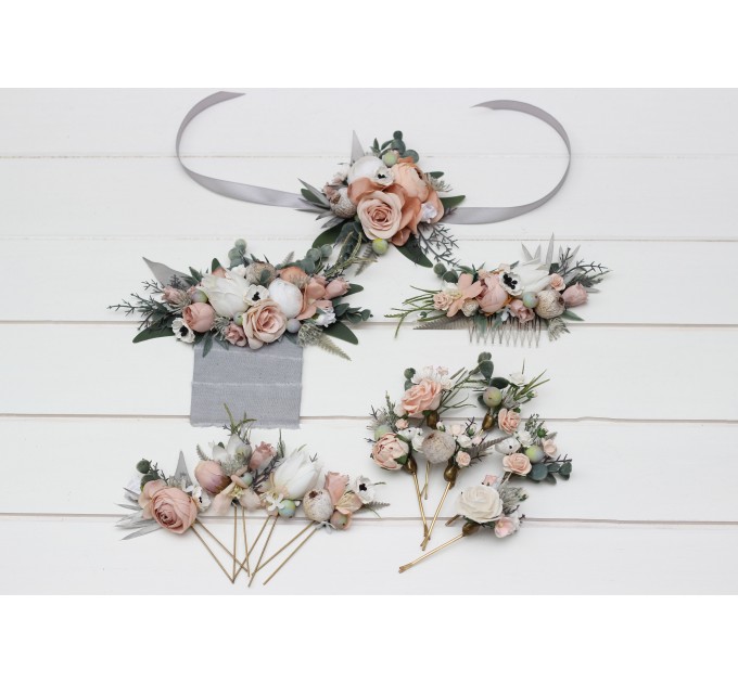 Flower comb in beige white gray blush pink color scheme. Wedding accessories for hair. Bridal flower comb. Bridesmaid floral comb. 5261