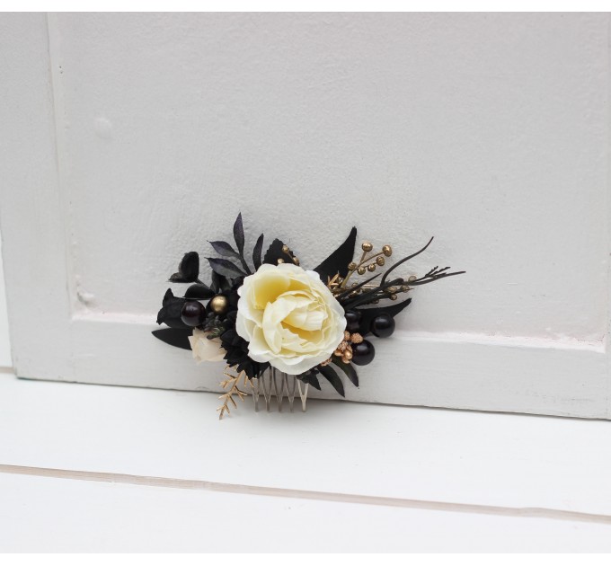 Flower comb in ivory black gold color scheme. Wedding accessories for hair. Bridal flower comb. Bridesmaid floral comb. 5119